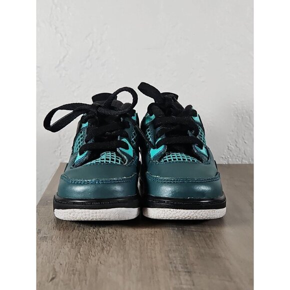 Jordan Kids Sneakers in Teal and Black - Picture 2 of 6